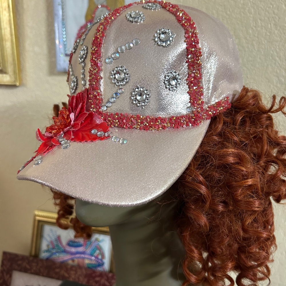 Shimmering Beige Cap with Red Floral Design